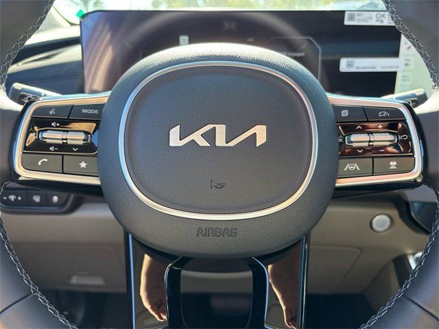 New 2026 Kia Carnival SX image 22
