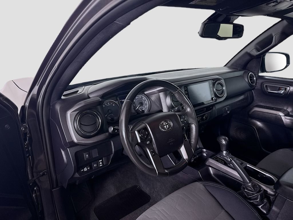 Certified 2021 Toyota Tacoma TRD Off-Road image 9