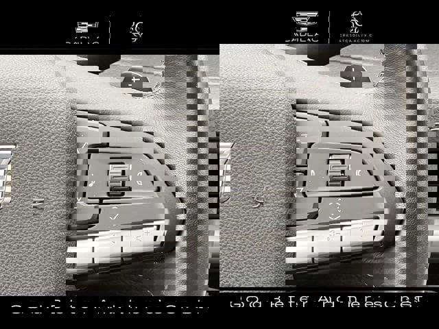 Used 2025 Cadillac XT4 Premium Luxury AWD/4WD image 18