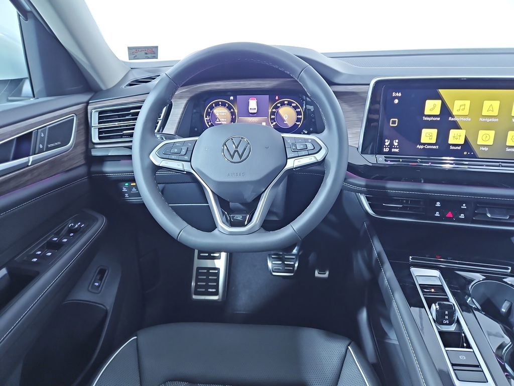 New 2026 Volkswagen Atlas SEL Premium R-Line image 13