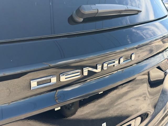 New 2026 GMC Acadia Denali w/ Super Cruise Package FWD image 14