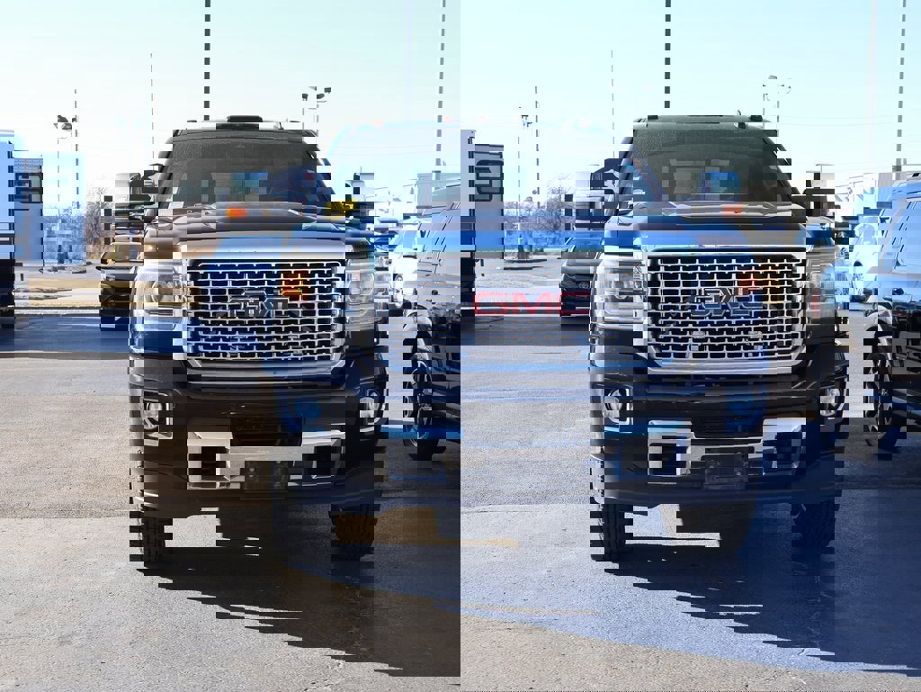 Used 2016 GMC Sierra 2500 Denali w/ Duramax Plus Package image 6