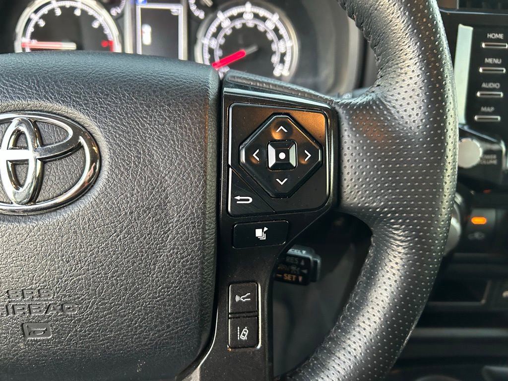 Used 2024 Toyota 4Runner TRD Off-Road Premium AWD/4WD image 16