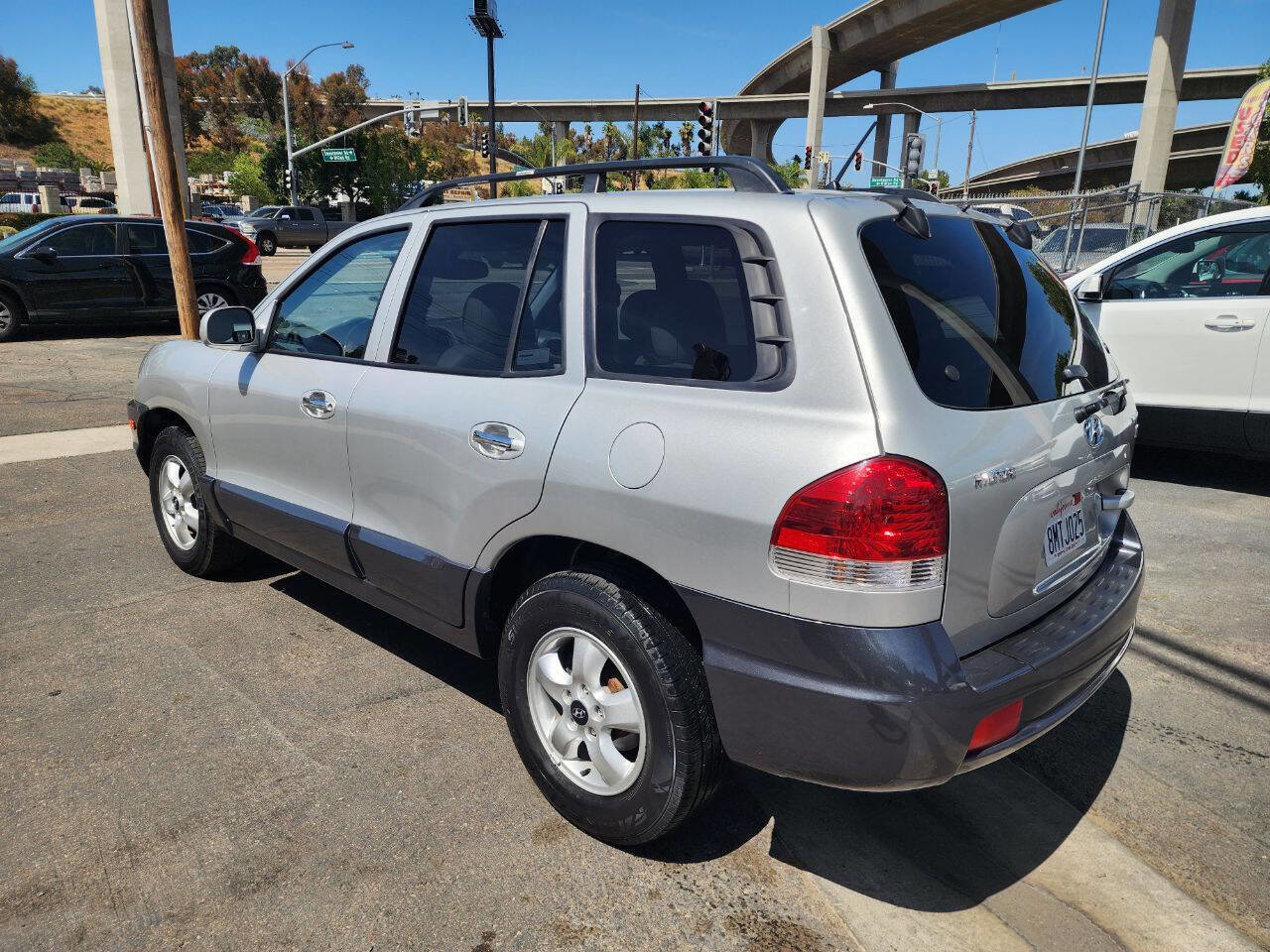 Used 2005 Hyundai Santa Fe LX image 7