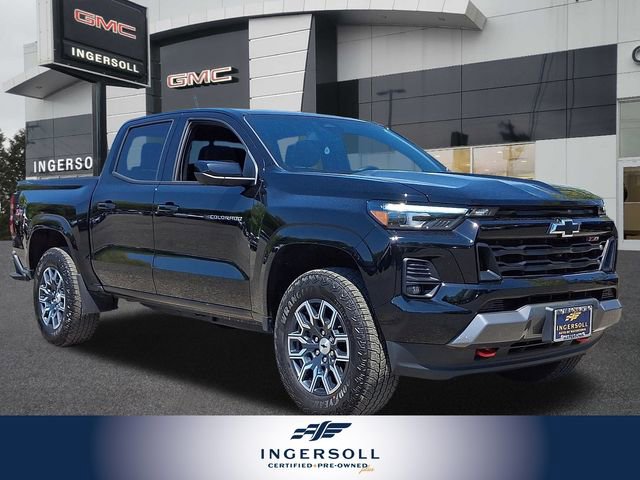 Used 2025 Chevrolet Colorado Z71 w/ Technology Package AWD/4WD image 1