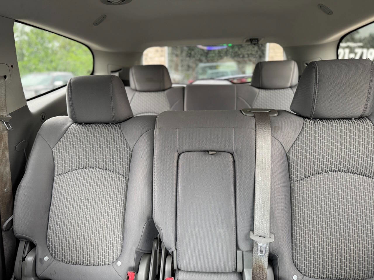 Used 2009 Chevrolet Traverse LS image 22