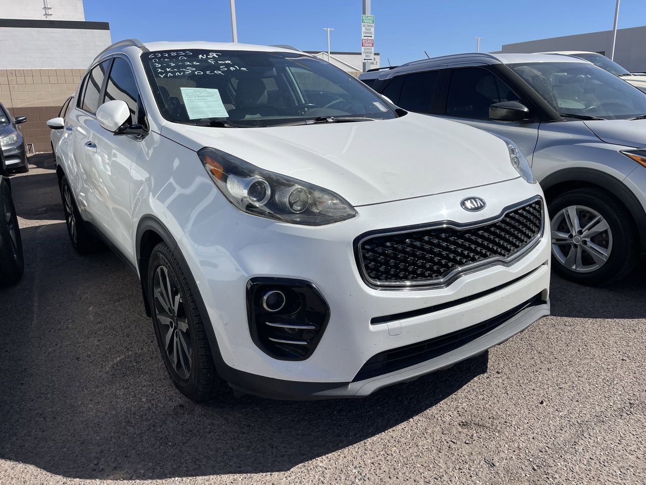 Used 2018 Kia Sportage EX image 2