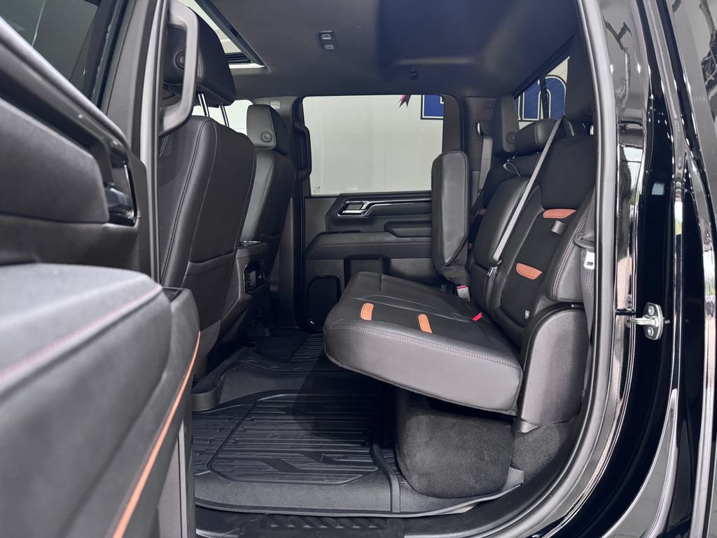 Certified 2025 GMC Sierra 2500 AT4 w/ AT4 Premium Plus Package AWD/4WD image 14