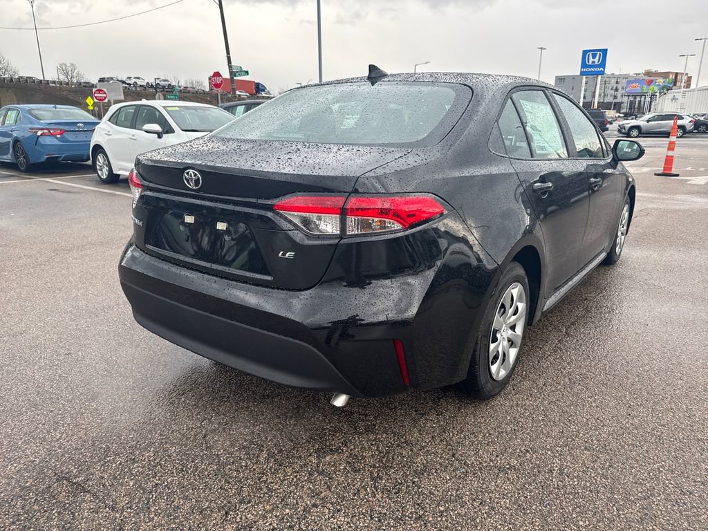 New 2026 Toyota Corolla LE image 7
