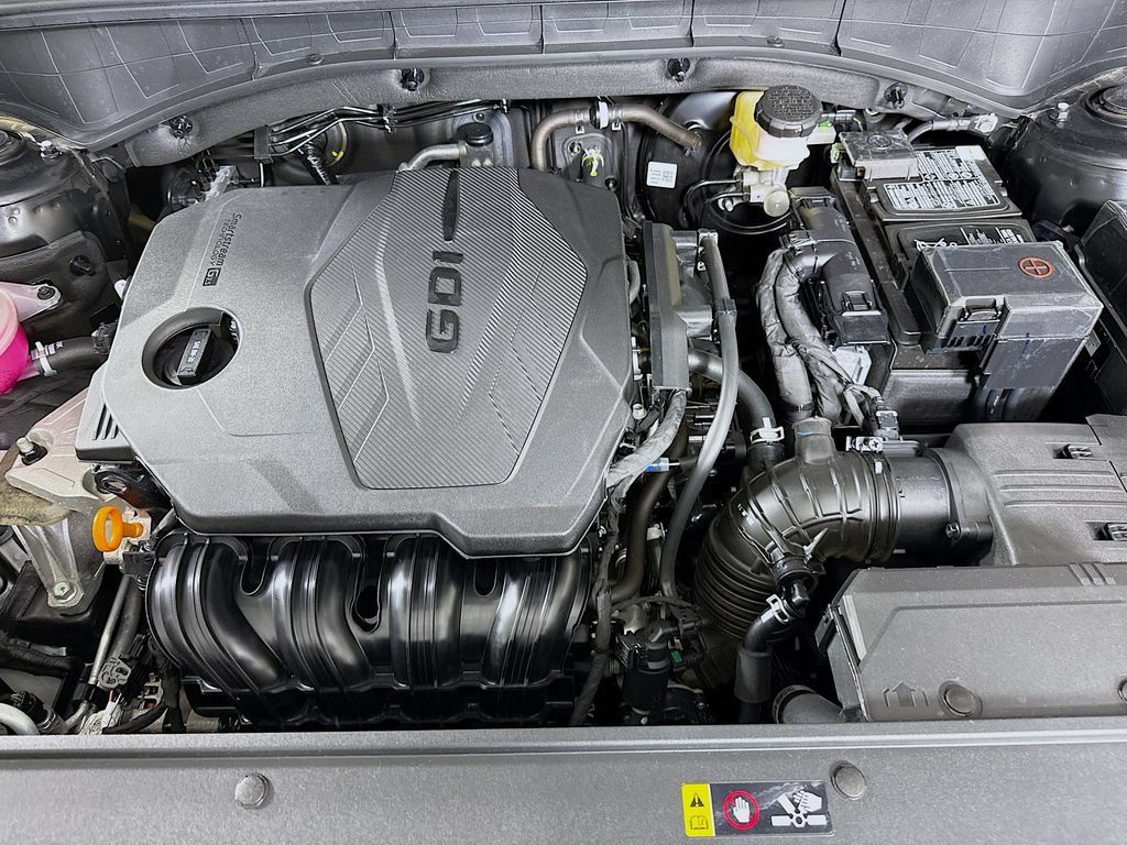 Certified 2025 Kia Sorento LX FWD image 32