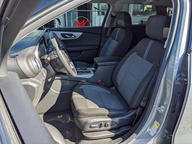 Used 2023 Chevrolet Blazer LT w/ Midnight/Sport Edition image 9