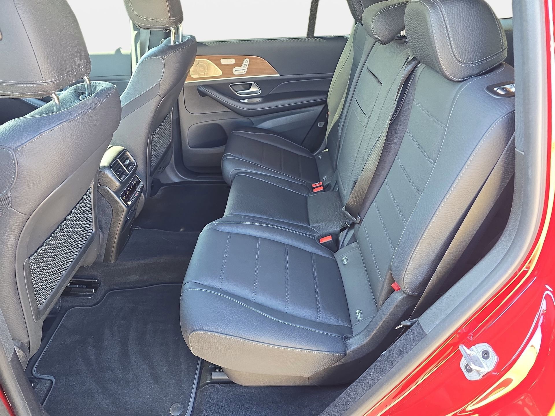 Used 2021 Mercedes-Benz GLS 450 4MATIC image 14