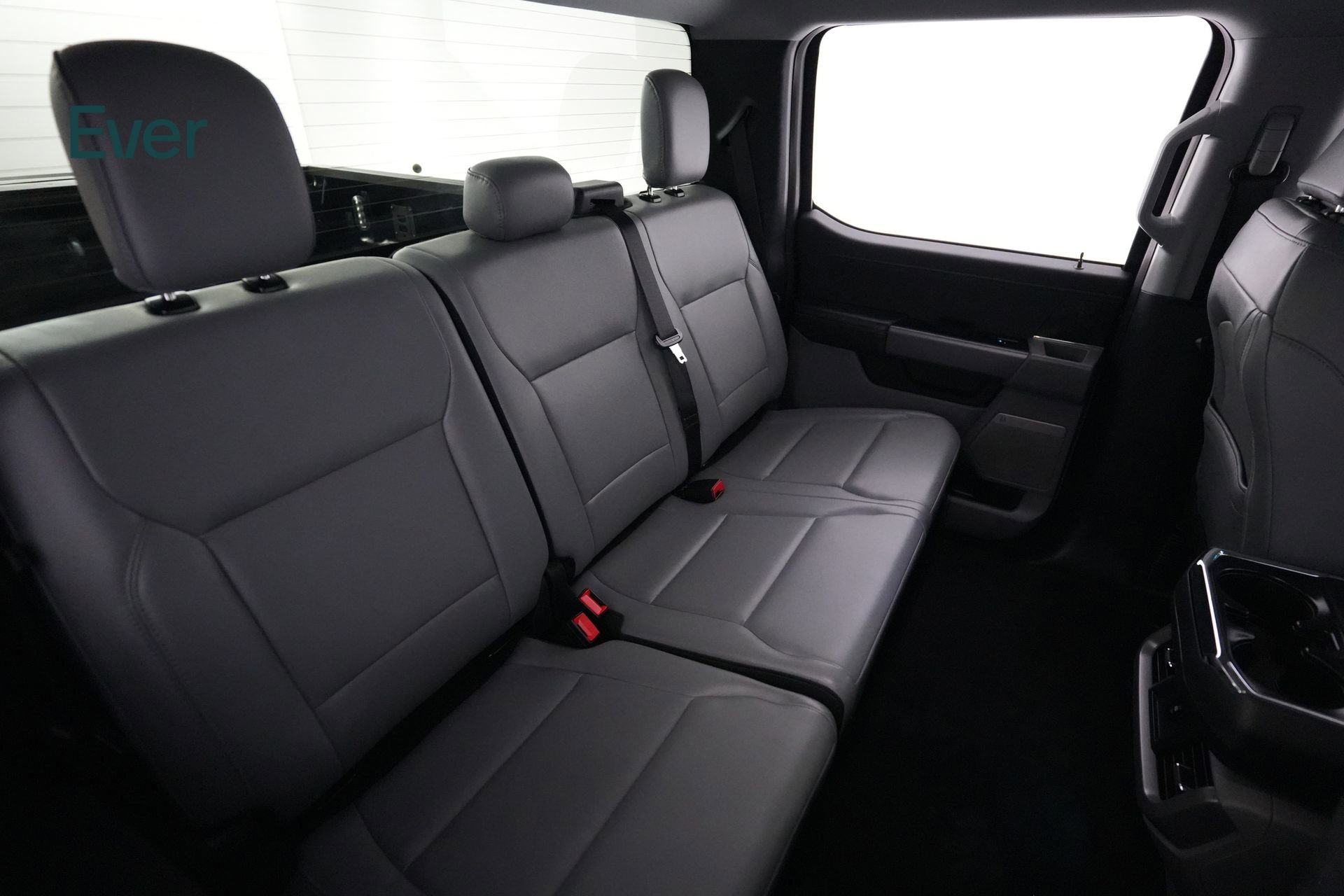 Used 2025 Ford F150 Lightning Flash image 5