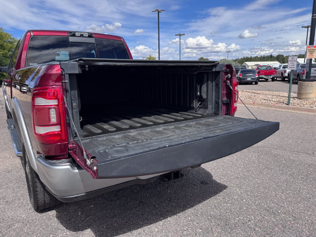 Used 2022 RAM 3500 Laramie AWD/4WD image 16