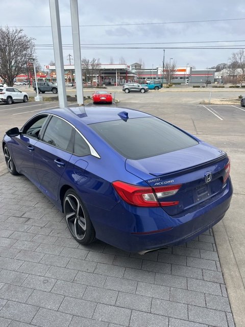 Used 2019 Honda Accord Sport image 10