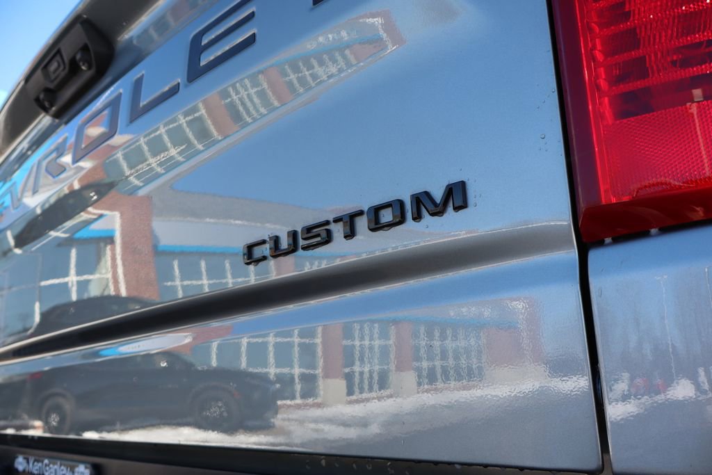 Used 2024 Chevrolet Silverado 1500 Custom Trail Boss w/ LPO, Dark Essentials Package image 37