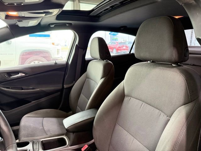 Used 2017 Chevrolet Cruze LT image 15