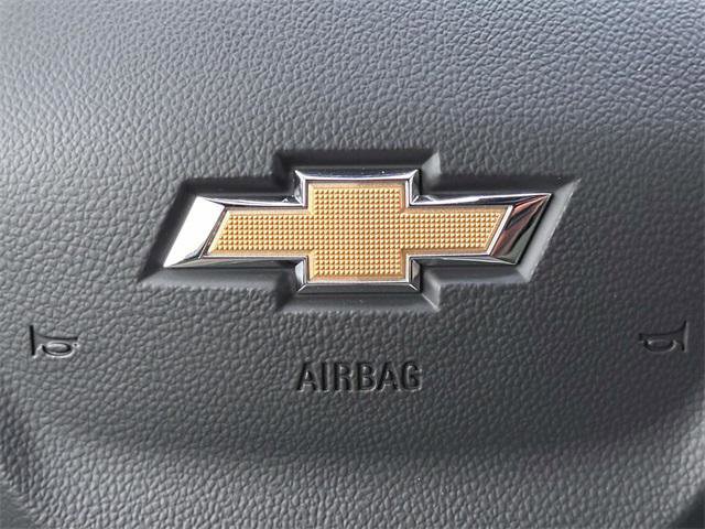 Used 2025 Chevrolet Suburban High Country image 21