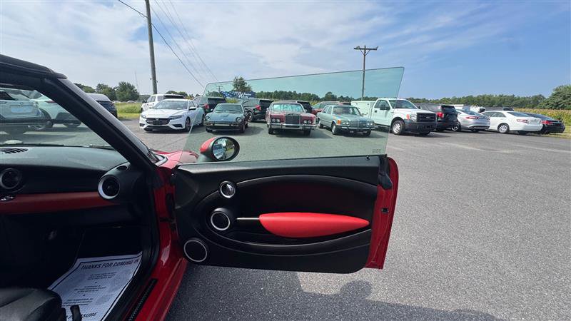 Used 2012 MINI Cooper S FWD image 32