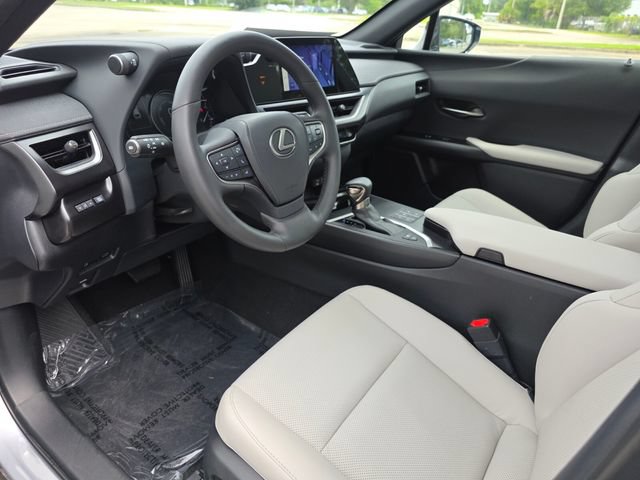 Used 2024 Lexus UX 250h FWD w/ Premium Package image 24