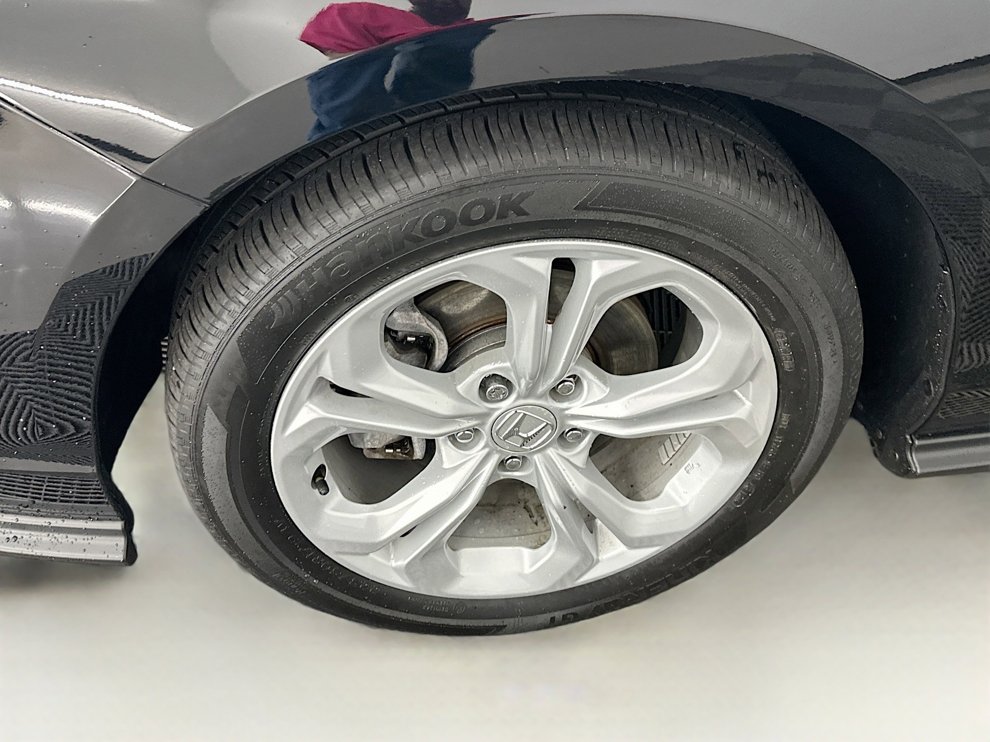 Used 2024 Honda Accord LX image 11