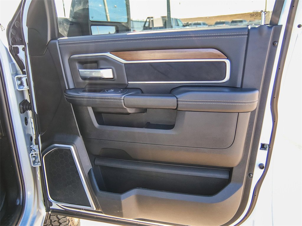 Used 2024 RAM 2500 Laramie image 16