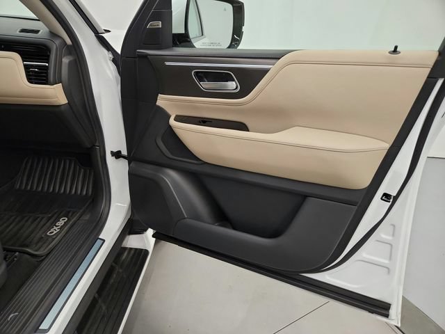 Used 2026 INFINITI QX80 Pure w/ Cargo Package RWD image 28