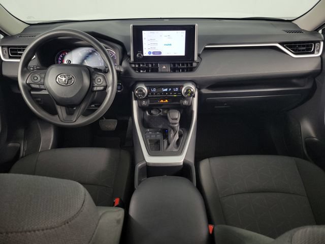 Used 2025 Toyota RAV4 XLE FWD image 20
