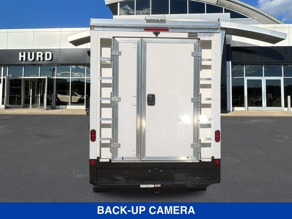 New 2026 GMC Savana 3500 w/ Power Convenience Package RWD image 6