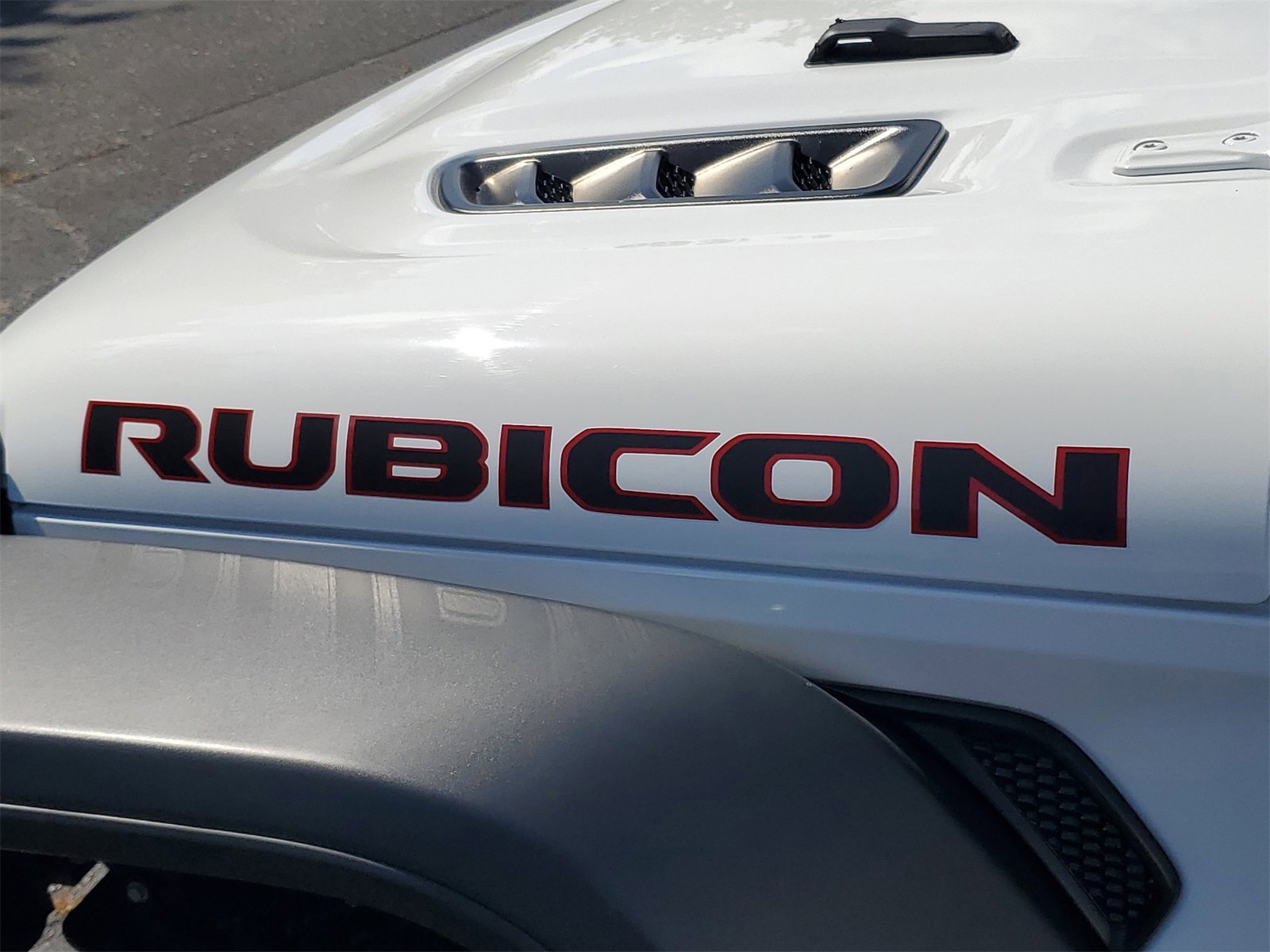 Used 2023 Jeep Gladiator Rubicon w/ LED Lighting Group image 30