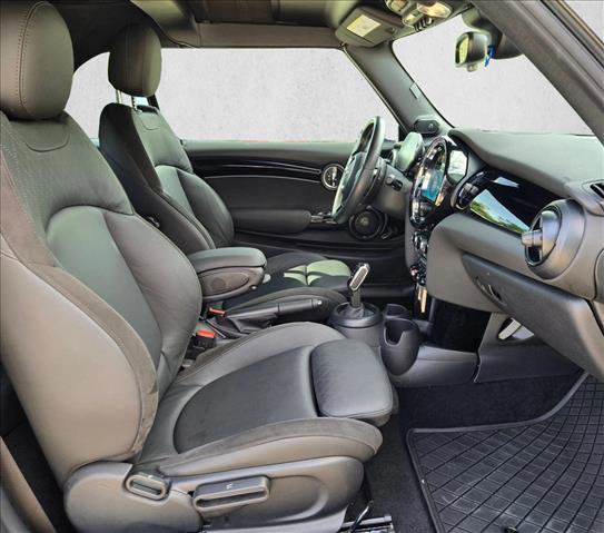 Certified 2024 MINI Cooper S image 19