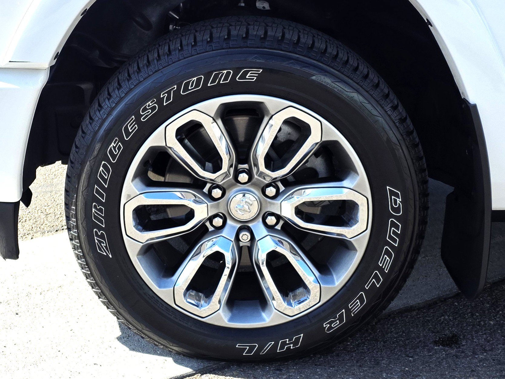 Certified 2022 RAM 1500 Laramie AWD/4WD image 9