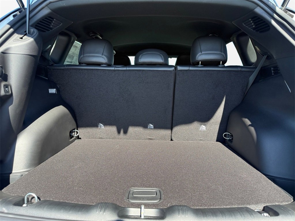 New 2026 Jeep Compass Limited image 18