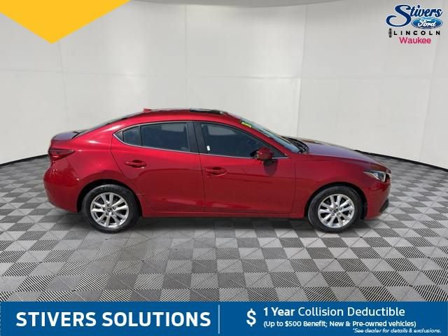 Used 2016 MAZDA MAZDA3 i Touring w/ Popular Equipment Package FWD image 5