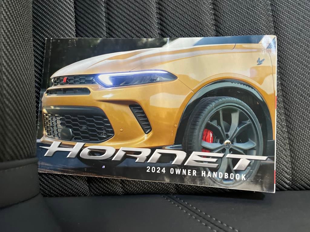 Used 2024 Dodge Hornet R/T image 28