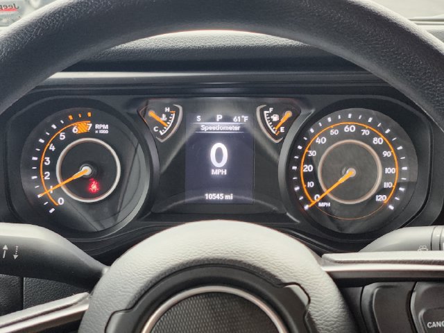 Used 2025 Jeep Wrangler Sport AWD/4WD image 13
