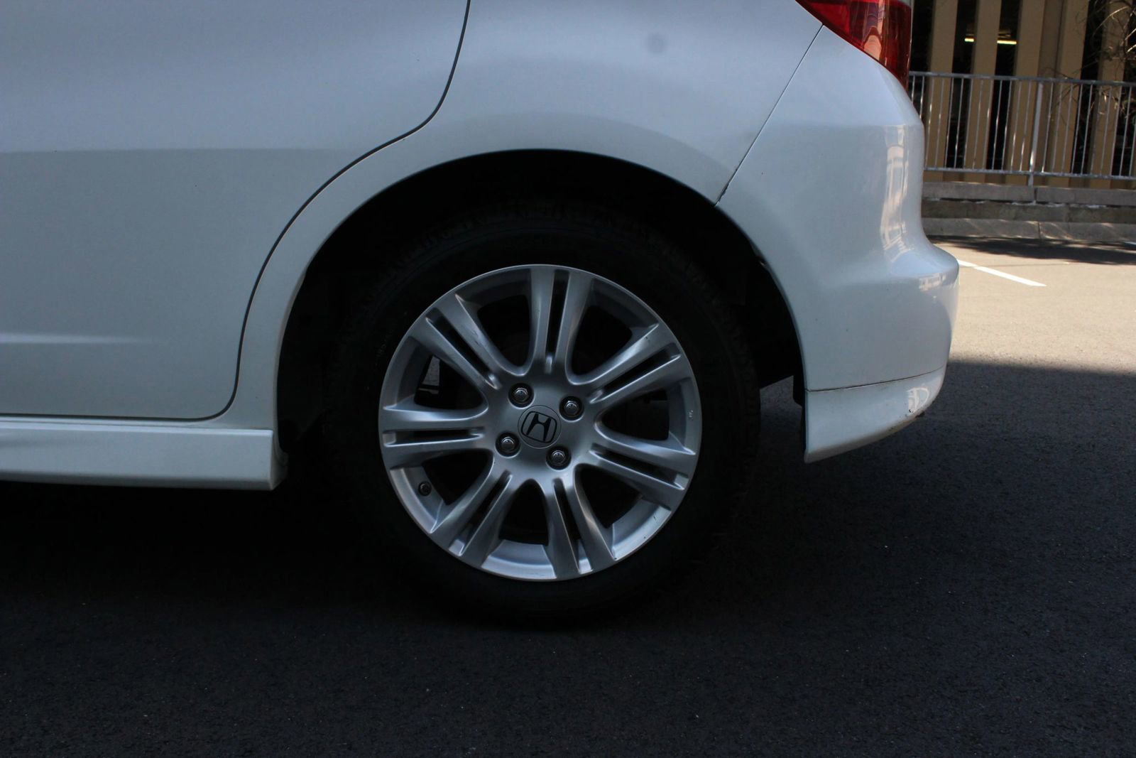 Used 2010 Honda Fit Sport image 8