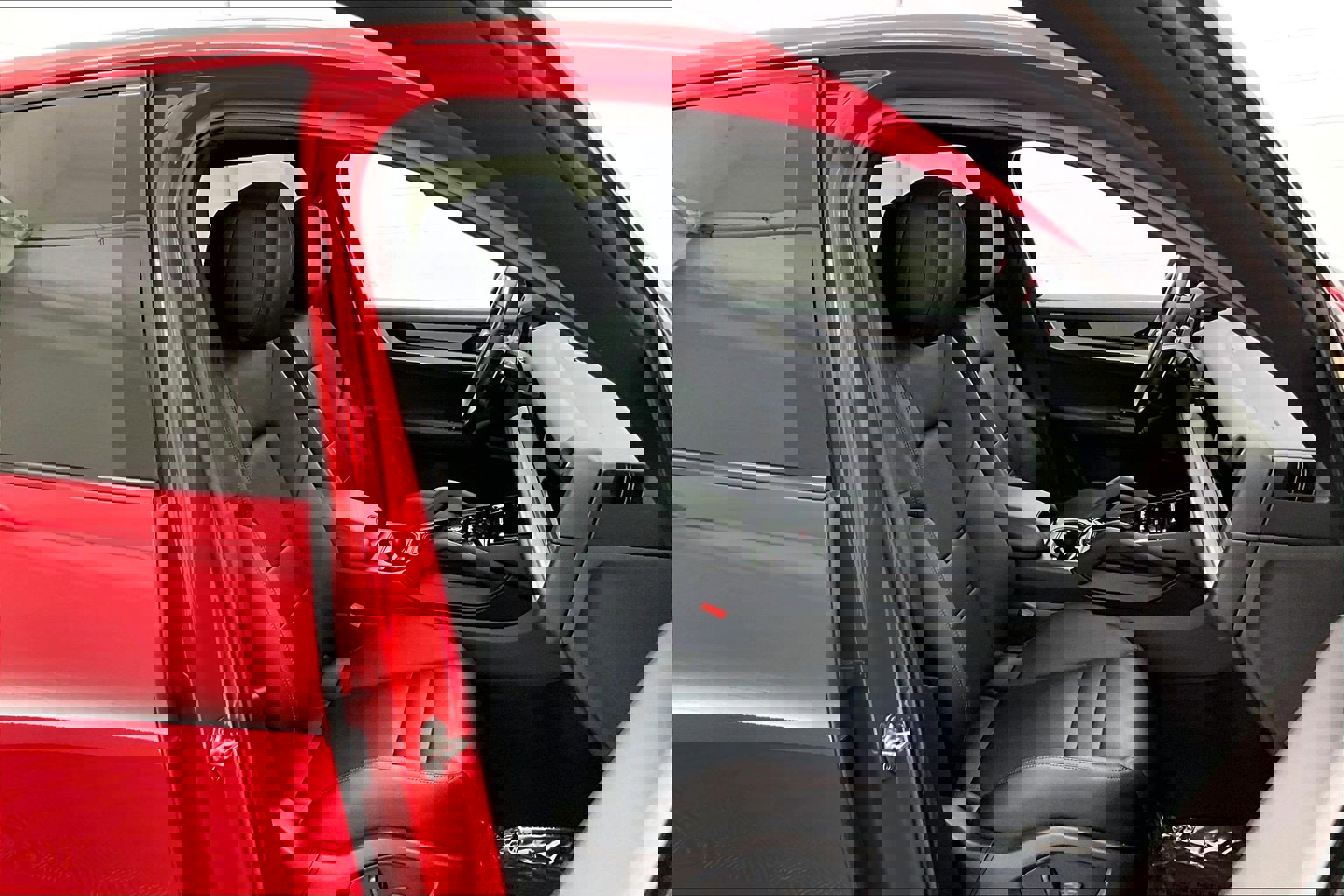 Used 2024 Porsche Cayenne image 6