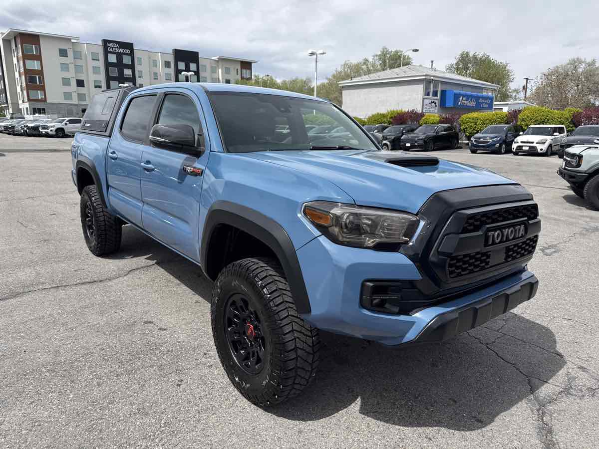 Used 2018 Toyota Tacoma 4x4 Double Cab image 4