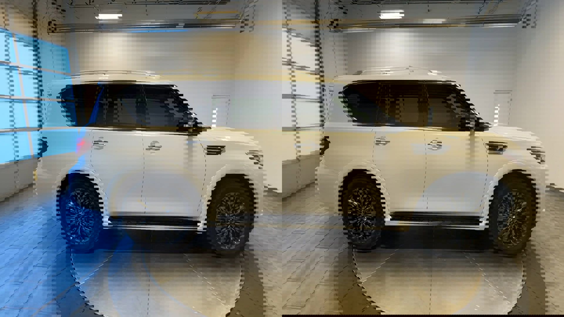 Certified 2024 INFINITI QX80 Sensory image 9