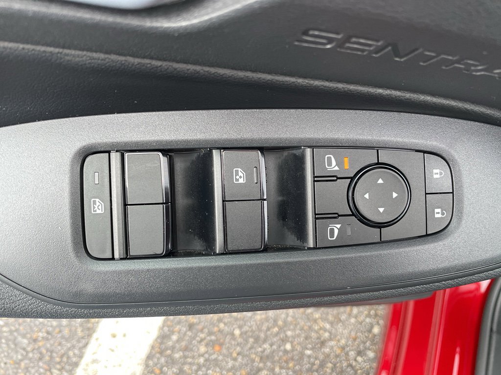 New 2026 Nissan Sentra SV image 9