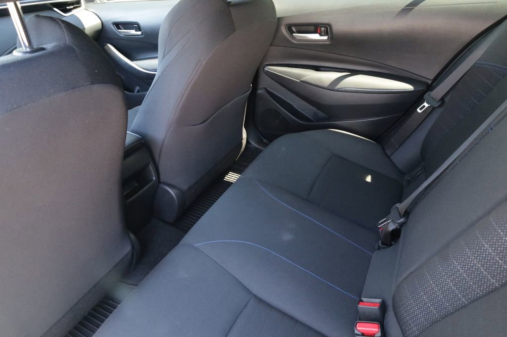 Used 2021 Toyota Corolla SE image 12
