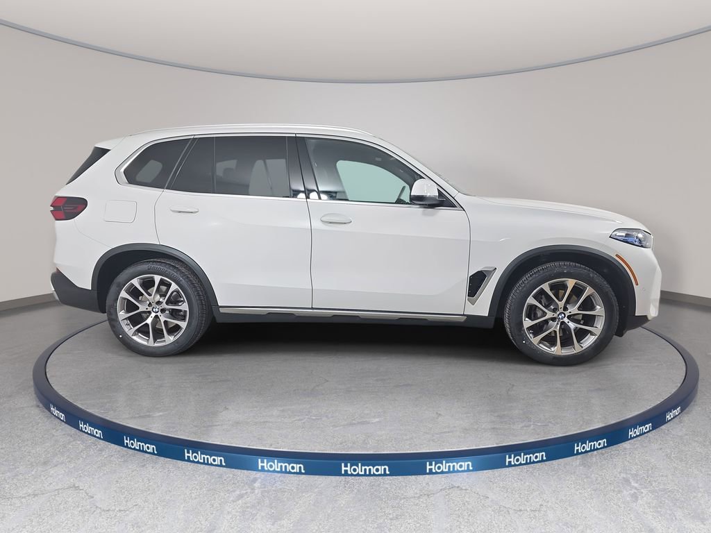 Certified 2024 BMW X5 xDrive40i w/ Premium Package image 4