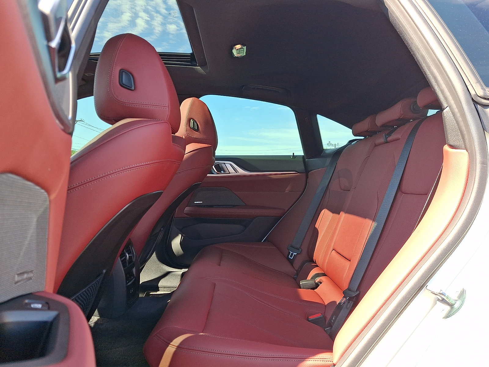 Used 2023 BMW i4 eDrive40 w/ M Sport Package RWD image 10