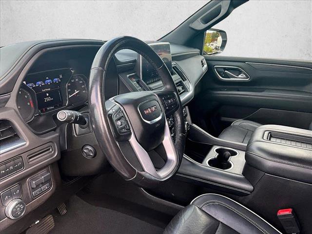 Used 2021 GMC Yukon SLT w/ SLT Luxury Plus Package AWD/4WD image 13