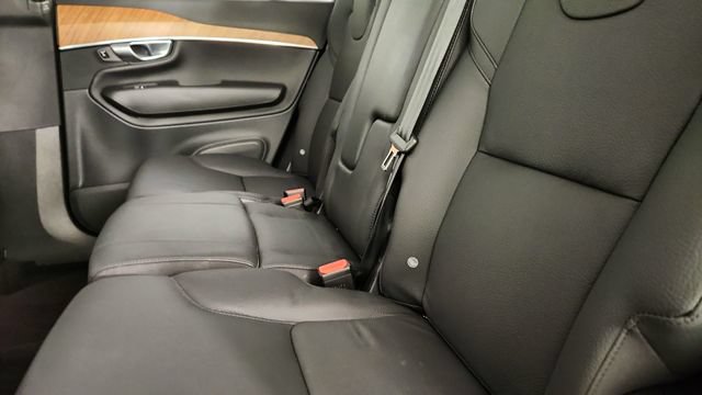 Certified 2023 Volvo XC90 B5 Plus w/ Protection Package Premier AWD/4WD image 27