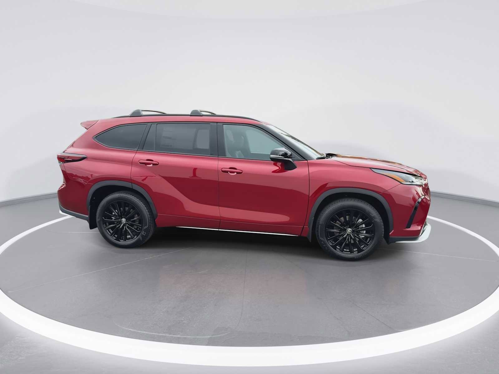New 2026 Toyota Highlander XSE image 9