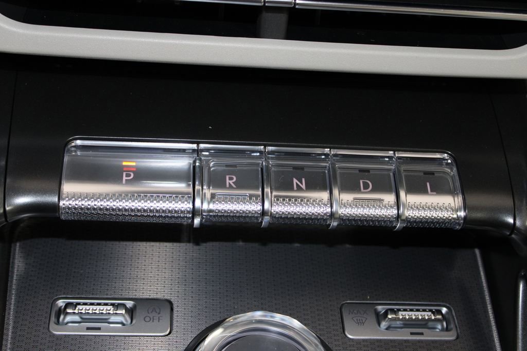 New 2026 Lincoln Nautilus Premier image 43