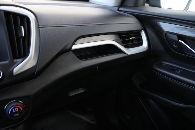 Used 2022 GMC Terrain SLT w/ GMC Pro Grade Package AWD/4WD image 20
