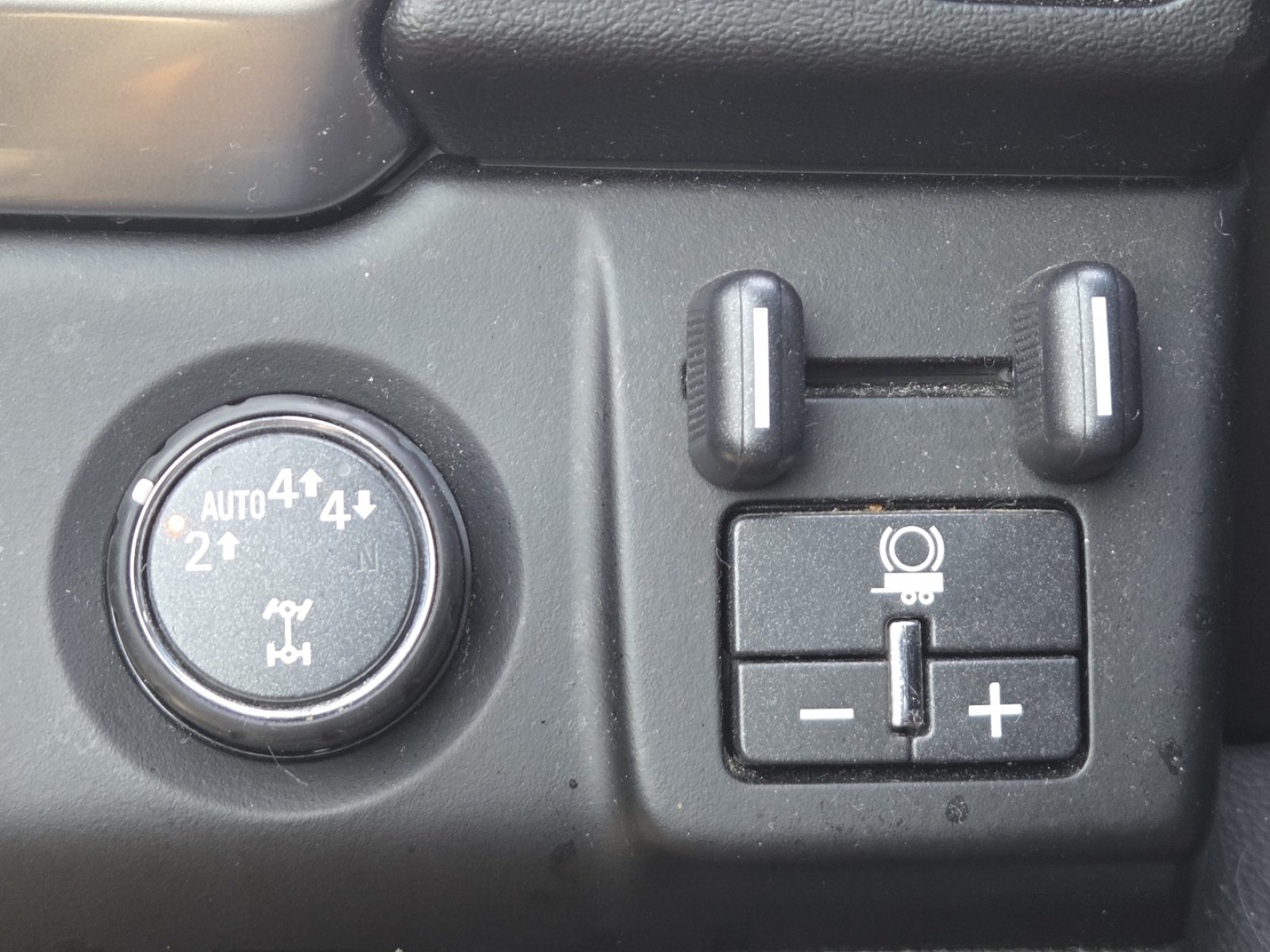 Used 2019 Chevrolet Tahoe Premier w/ Premier Plus Edition AWD/4WD image 8
